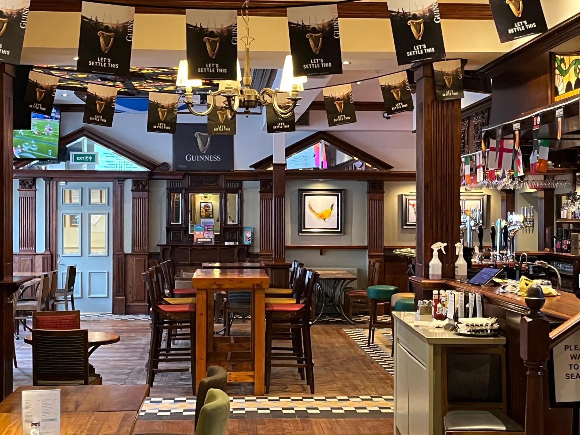 The Globe Inn แอเบอร์ดีน ภายนอก รูปภาพ